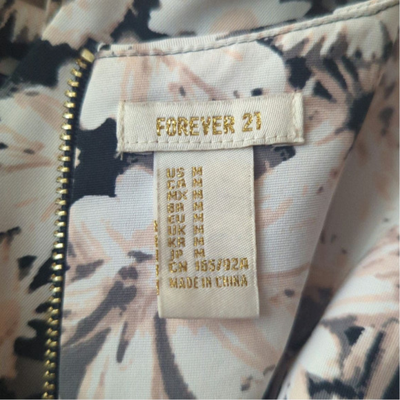 Forever 21 Dress Sleeveless Floral A-Line Pink White Gray Woman's Size‎ Medium - Picture 10 of 16